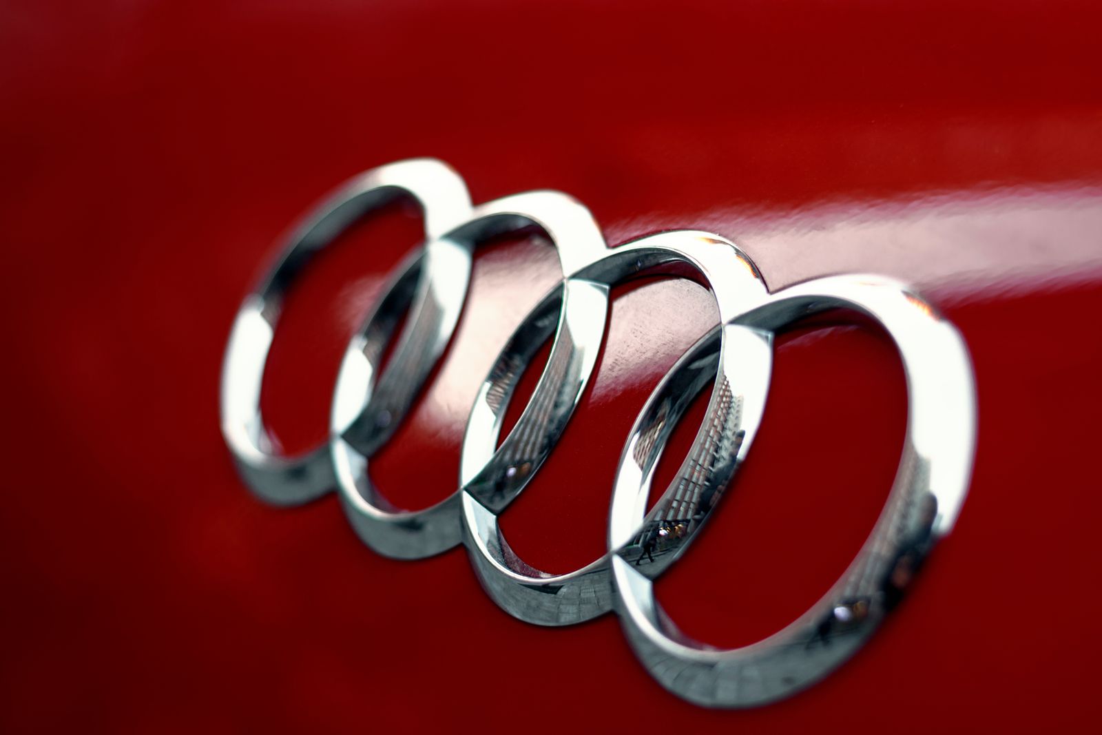 Les anneaux d'Audi, BMW et Mercedes enfin
